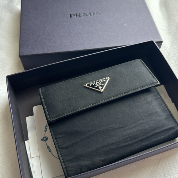 🔥Prada Nylon Tri-Fold Wallet - Picture 17 of 17